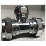 Chrome 22mm x 22mm x 15mm Reduced Tee | Compression Pipe Fitting for Urinal Systems - Image 2
