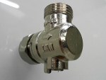 15mm x 1/2" Flexi Tail Adapter – Integrated Isolating Valve for Taps & Toilets - Image 3